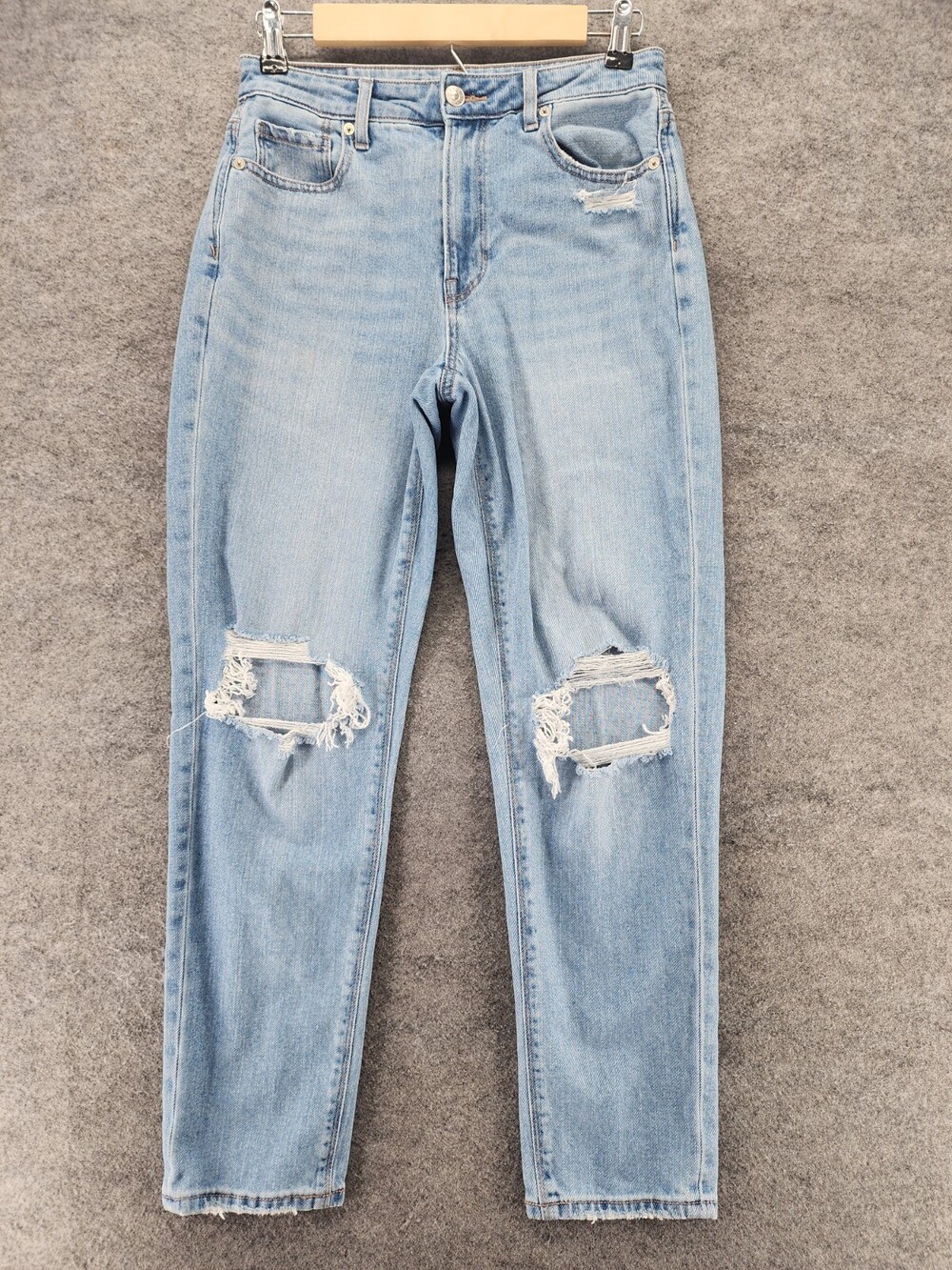 American Eagle Mom Jeans Womens 4 Distressed Blue Denim Mid Rise
